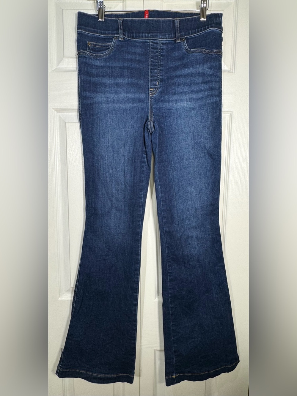 SPANX Flare Pull On Jeans Midnight Shade Size Large